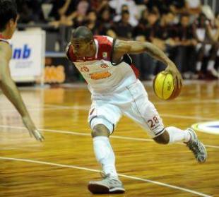 Flamengo perdi, en suplementario, ante Pinheiros/SKY