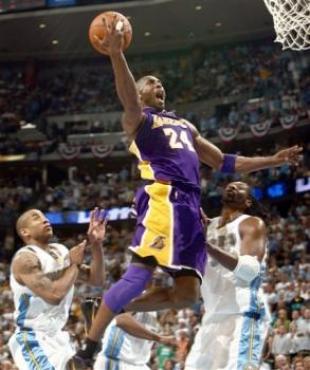 Los Lakers se aduearon de Denver y estn 2-1