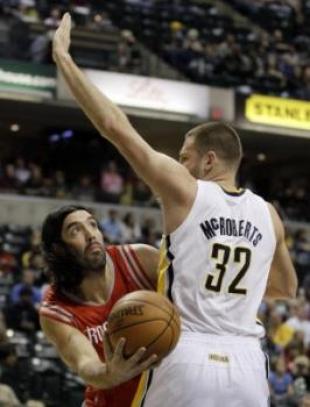 Segunda y apretada victoria de los Rockets