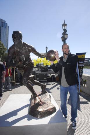 Con Manu Ginbili se present el Paseo de la Gloria en Costanera Sur