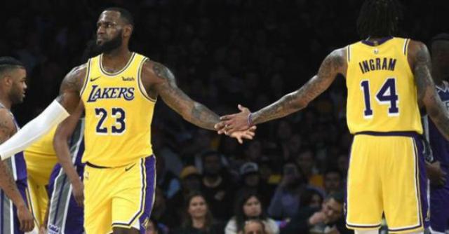 Pacers y Lakers festejaron en la noche del jueves