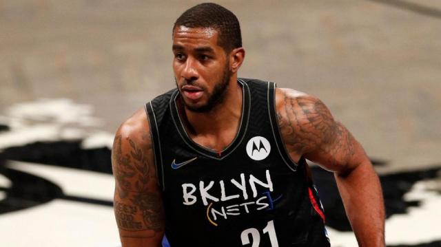 LaMarcus Aldridge: "He estado deprimido y estoy tratando de descubrir cmo vivir sin competir en la cancha