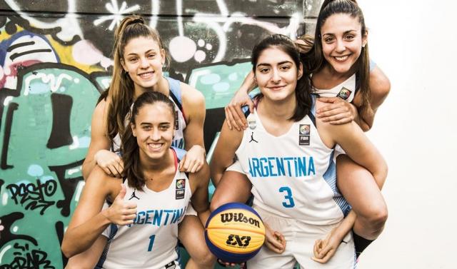 Dos triunfos de Argentina en el inicio del Mundial de 33