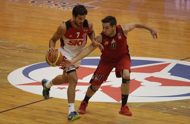 Flamengo hizo lo suyo contra Leones