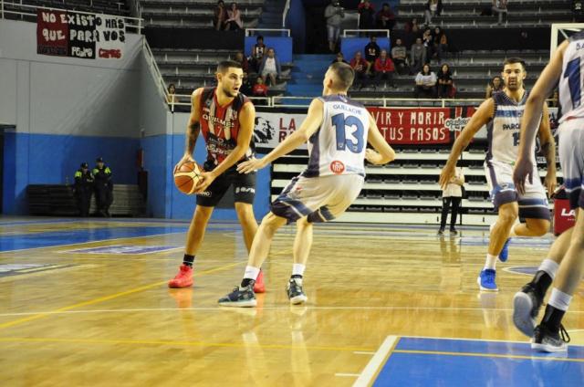 Echague y Quilmes a puro gol en casa