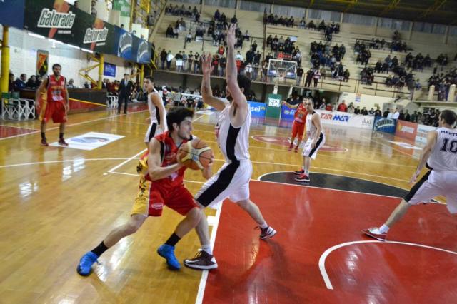 San Martn qued a un triunfo del ascenso