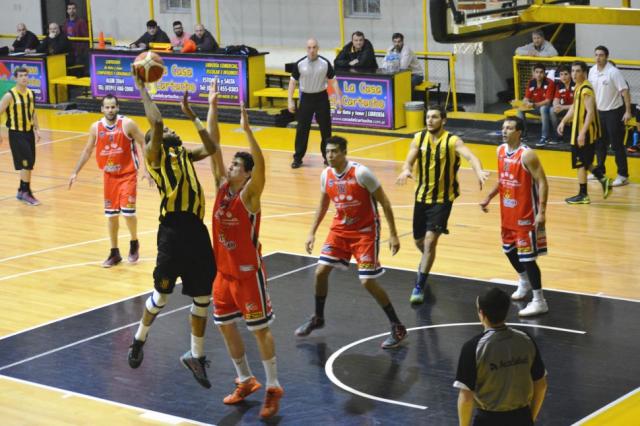 Olimpo le gan un amistoso a Monte Basket