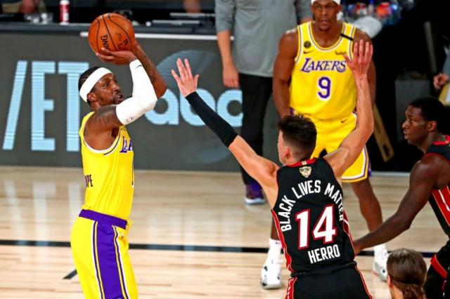 Lakers a tiro del campeonato