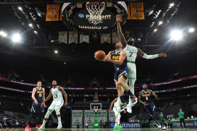 Campazzo brill como titular en la cada de Denver