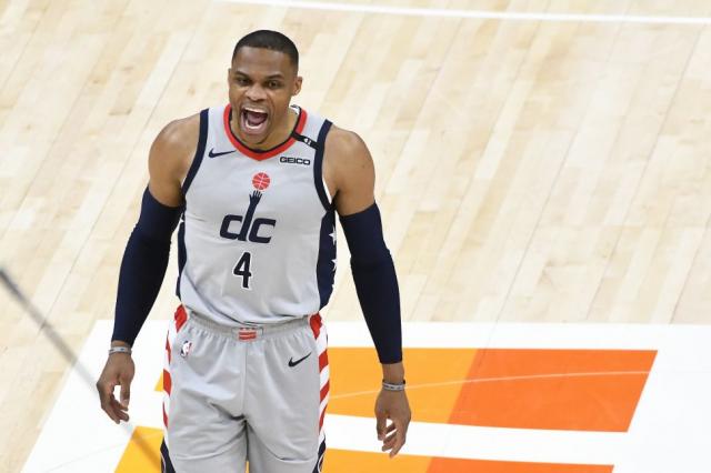 Russell Westbrook le puso fin a la racha de local de Utah