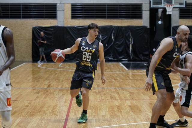 Norte B: Amancay volvi a ganar, Estudiantes de racha