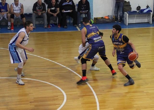 Victoria de Atenas sobre Jorge Newbery