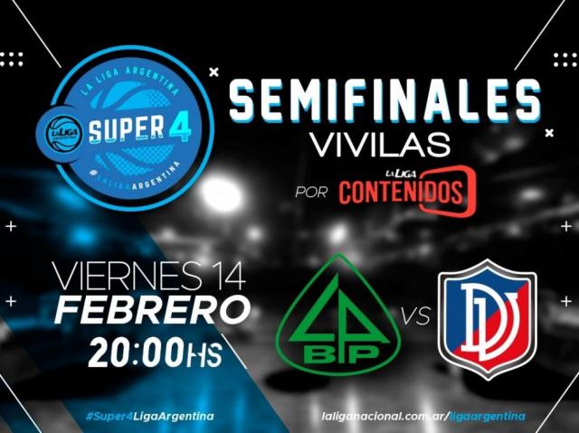 Ober se viste de Super 4